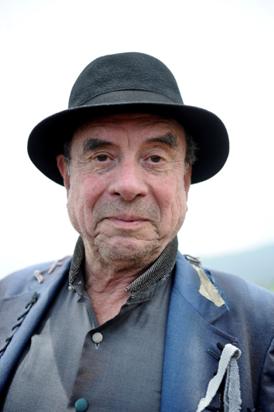 http://www.nacion.com/ocio/teatro/Oscar-Castillo-Agamenon-Jorge-Navarro_LNCIMA20160907_0015_1.jpg