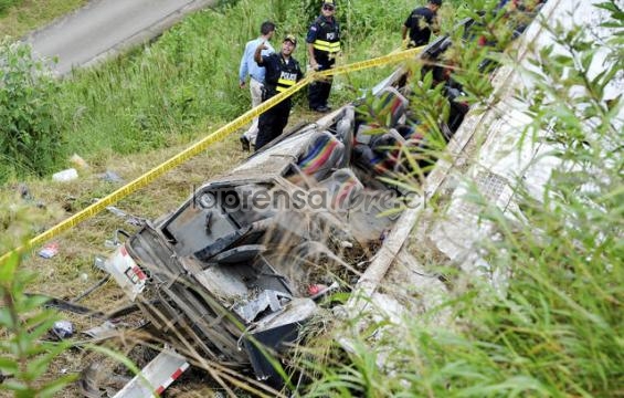http://www.laprensalibre.cr/files/noticias/images/thumb/2066896074_img_8094.jpg