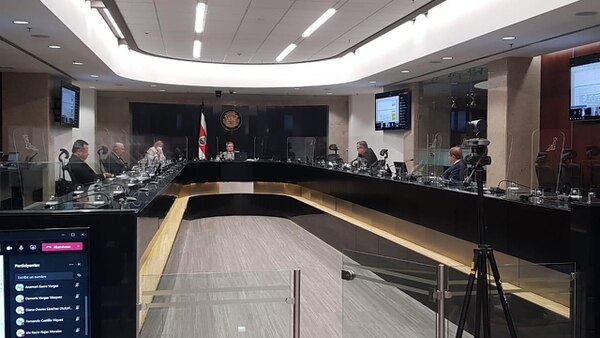 Algunos magistrados de la Corte Plena en los últimos meses vienen promoviendo el principio de publicidad y transparencia, pero no siempre obtienen el respaldo que se requiere. Foto cortesía de Prensa de Poder Judicial.